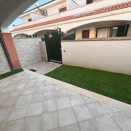 Boca Village Anzio Exteriör bild